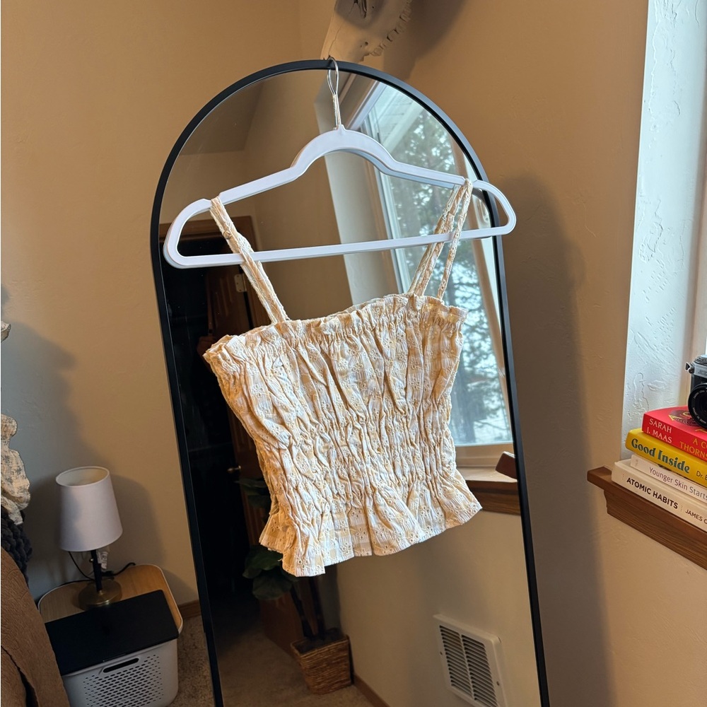 Smocked tank